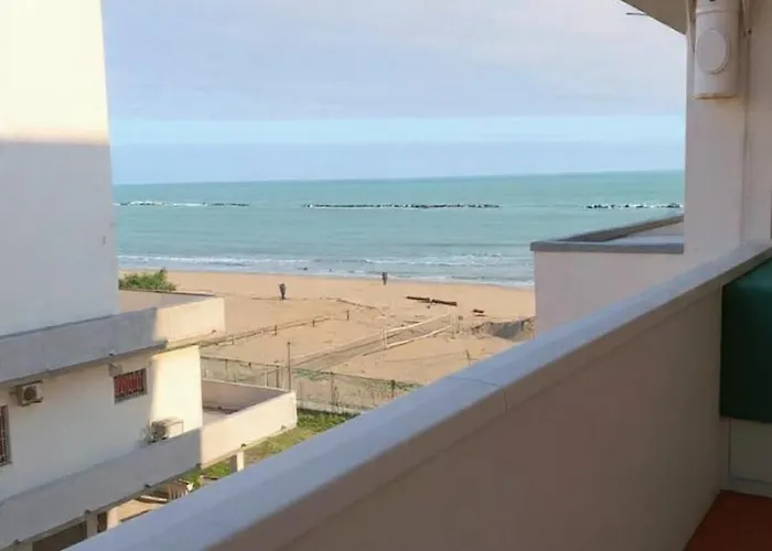 Simona Mare リド・アドリアーノ